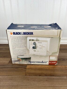 Black and Decker SpaceMaker Hideaway Can Opener EC600 W Box